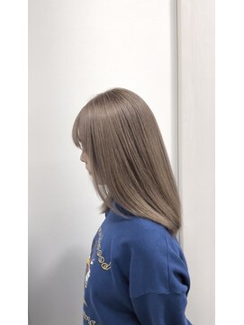 ラッツ(RATS) 2回ブリーチで作るホワイトミルクティー！