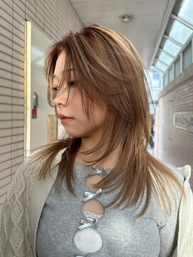 パーク(PAAQ) ウルフレイヤー /レイヤーカット /ブリーチ /ハッシュカット