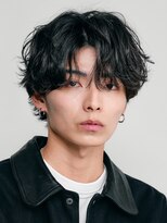 フィフス(fifth) 微分けセンターパート緩め波巻きシャドウパーマ黒髪fifth原宿