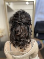 セニシエンタ(CENICIENTA) ハーフアップ