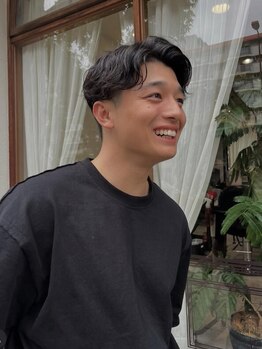 サンクチュアリー 千里山店(Sanctuary)の写真/骨格に合わせた緻密なカットで、朝の時短セットが叶う。乾かすだけで理想の形が決まる圧倒的な再現性。
