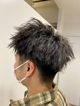 シータ 大山(THETA) ツイストパーマ