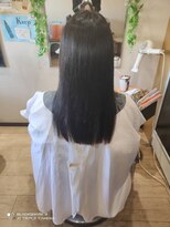カラクリビショウ(Kara-Kuri Bisho)&nbsp;艶髪ストレートヘア