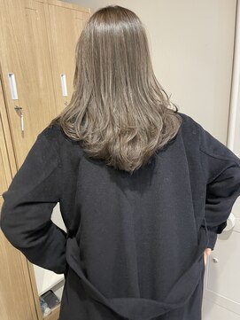 ローレンプラス(LOREN+) 透明感髪質改善ベージュダブルカラーミルクティーグレージュ