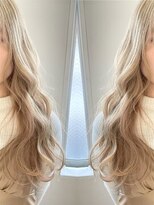 アンルポン(un.le.pont)&nbsp;《ミルキーベージュ》ハイトーンのブリーチカラー