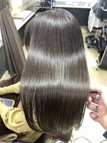 ルーミールーム(RoomieRoom)&nbsp;大人きれい上品シルエット黒髪髪質改善ナチュラルストレート小顔