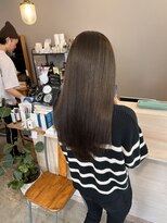 スアバイキキ(SuA by kiki.)&nbsp;ショートヘア/セミディ/シアーカラー/ダークアッシュ[千葉