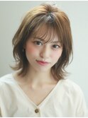 大人可愛いレイヤーミディアム  外ハネ　