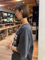 アッド バイ ケーツー(add by K-two) ストレートショートボブココアベージュ