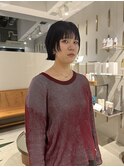 お洋服好きな外ハネミニボブ