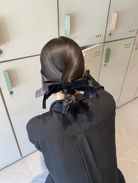 ムーム(Momb) リボンアレンジ