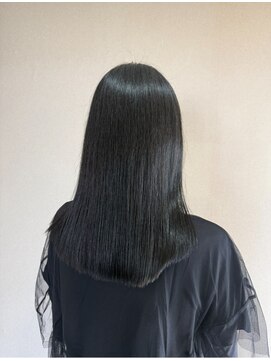 ヘアーアートミュージアム(Hair Art Museum) ブルーブラック/透明感カラー/艶髪