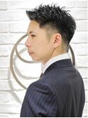 30代40代黒髪メンズビジネスショート刈り上げアップバング