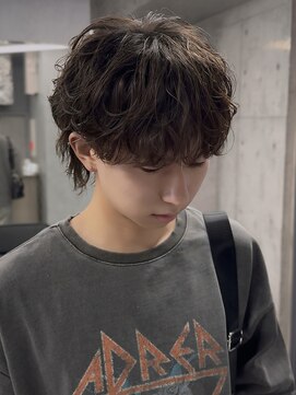 ネクスト 渋谷(NEXT) MEN’S HAIR/ブルーブラック/フェザーパーマ/渋谷