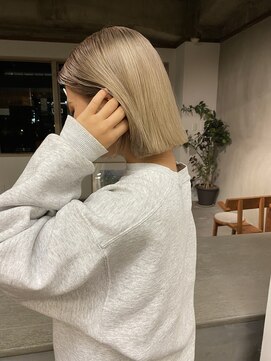 ラジ(Laji) ハイトーンベージュ