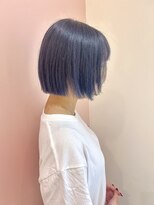ヴィア 京都烏丸(Via)&nbsp;ブルーラベンダー/ラベンダーカラー/透明感カラー/ぷつっとボブ