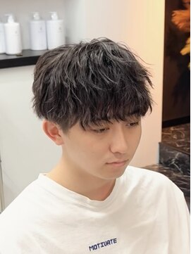 ザ アクネ 岡崎竜美丘店(THE ACNE) ツイストスパイラル/ナチュラルマッシュ/スパイラルパーマ