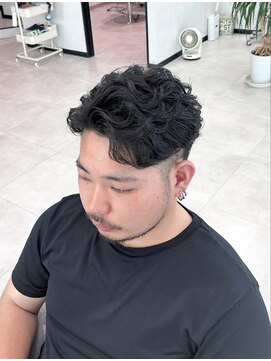 オールバックパーマ