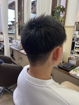 コアフィールフィス(COIFFURE fils) 《見附 今町》