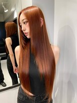 トイ(TOI)&nbsp;ブリーチなしオレンジベージュ/ロングレイヤーカット