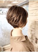 20代30代40代50代ラウンドCカーブ×小顔動きひし形ショート