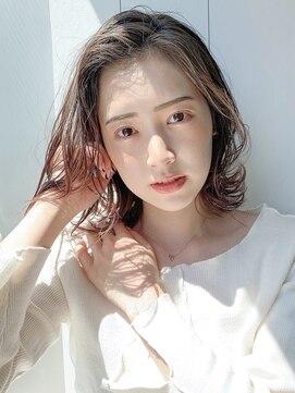 アイティーバイアルバム 藤沢店(IT by ALBUM) ナチュラルブラウンミディ_くびれヘアビタミンカラー_8923