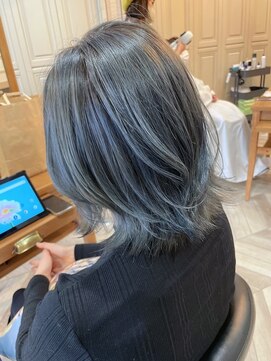 ソーホーニューヨーク 函館店(SOHOnewyork) ブルーシルバー/ニュアンスカラー/ブリーチカラー/函館/五稜郭