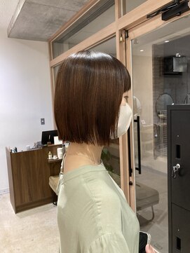 ガーデン オオタカノモリ(garden otakanomori) ぷつっとストレートボブ