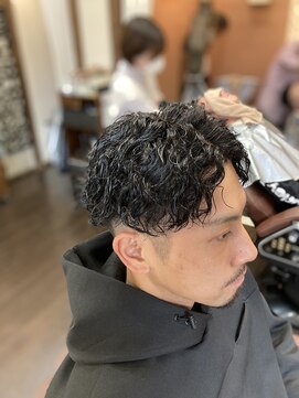 ヘアリゾート リビラ(Hair Resort Revilla) ウェーブツイストスパイラル