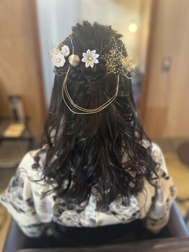 エン(EN) 華やかハーフアップ