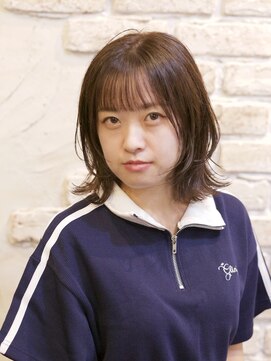 バビロン(Babylone) 鎖骨レイヤーショート