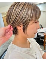 イズミ(izumi) ハイライト×ショート