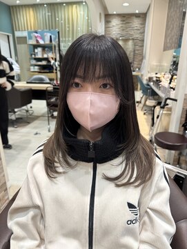 グレースバイハピネス(grace by happiness) 髪質改善 韓国レイヤー顔周り ロングウルフカットベージュ