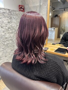 セプトヘア(sept hair) ミディアムボブ　ラベンダーピンク