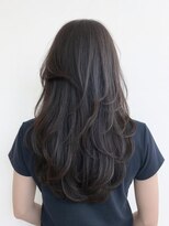 ジェネスタ(GENESTA)&nbsp;ロングくびれヘア韓国ヘア顔周りレイヤー