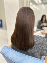 エミン(emyn) 髪が変わる【美髪革命】艶髪/髪質改善/縮毛矯正/代々木