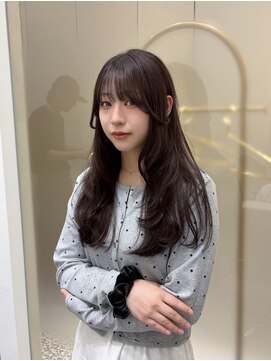 スリー(THREE) 前髪×顔まわりレイヤーで大人可愛いgirly hair