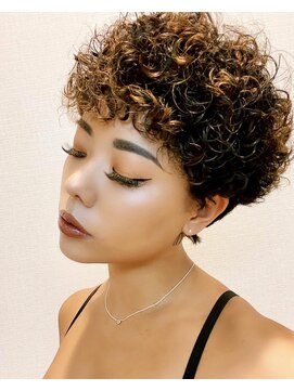 リヴァーカッツ(RIVER CUTS) カーリーショート