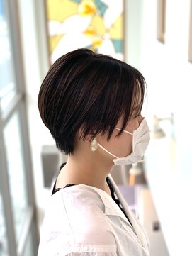 トップヘアー 中庄店(TOP HAIR fuapua) おしゃれハンサムショート【りり】
