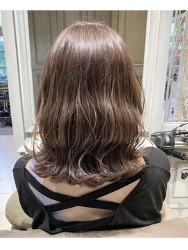 ティエル(TieLu) 波ふわ×ピンクベージュ