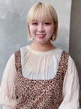 ホフ 大阪心斎橋店(F.O.F) 鹿田 優花