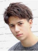 ツーブロックマッシュショートレイヤースパイキーショートヘア