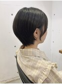 耳かけショートボブ