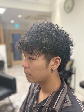 波巻きシャドウパーマ