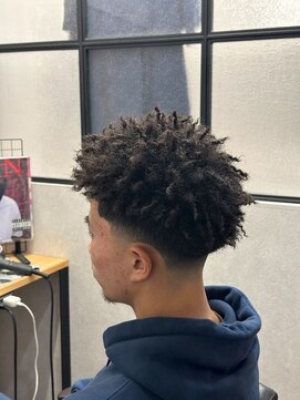 カイ(X) スパイキーアフロ/個性派