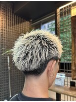 グロウ 博多店(growth)&nbsp;テーパーフェード　スパイキーショート