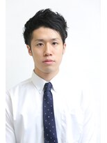 エクリュ(ecru)&nbsp;両サイドを２ブロックでしめた無造作ヘアー