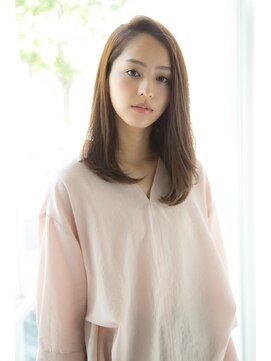 アンアミ オモテサンドウ(Un ami omotesando) 【Un ami】オトナキレイなストレートスタイル　津村　佳奈