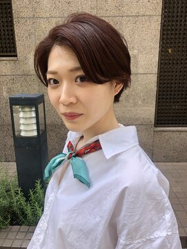 ウィーク 梅田(UiiC) 大人女性におすすめショート【uiic umeda rira】