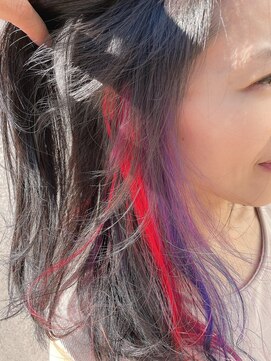 ビーハイブ ギフト(BeeHIVE GIFT) 多色イヤリングカラーレッドパープルブルー